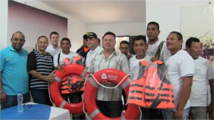 Entrega de implementos a favor de pescadores de Cienaga_DLTD_2